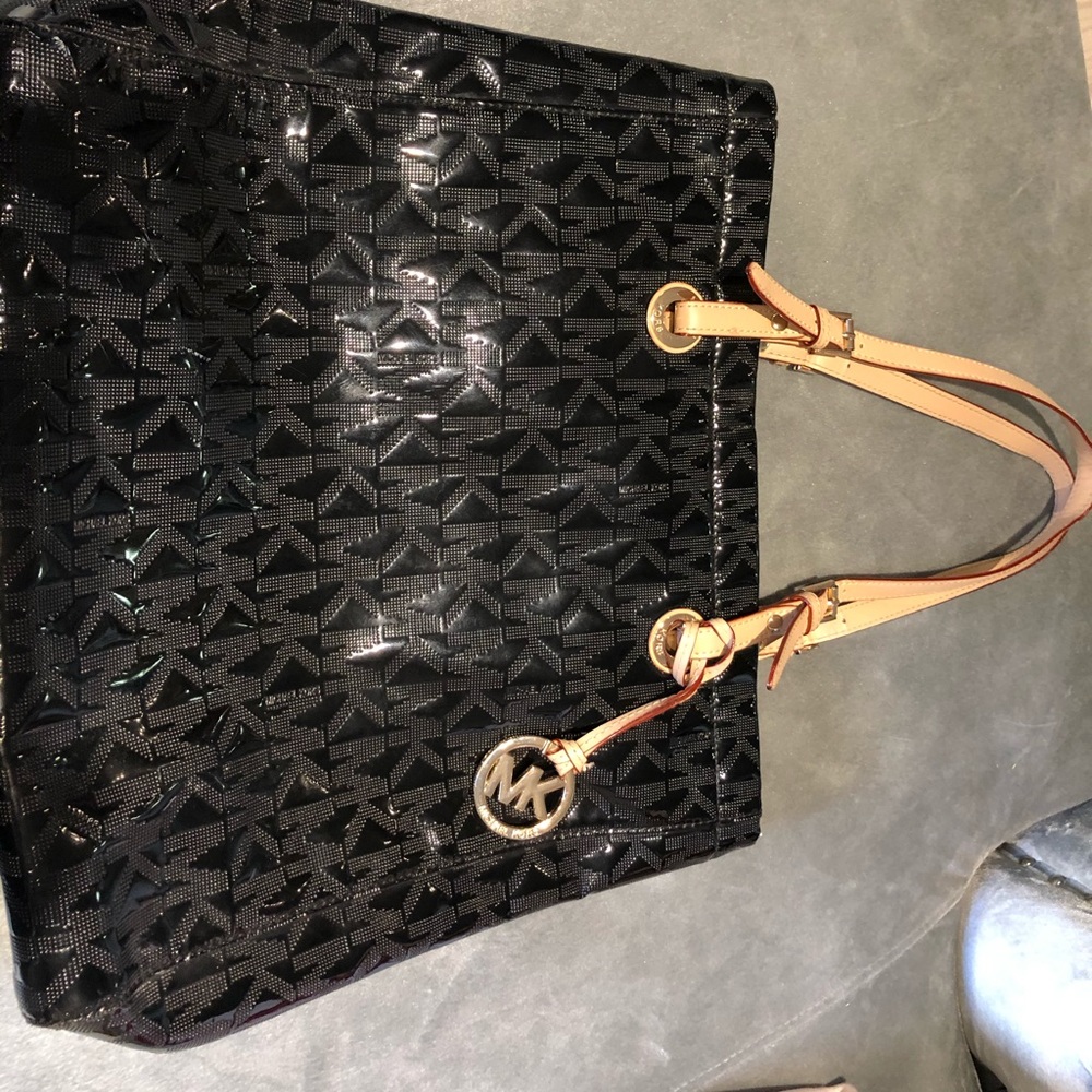 MICHAEL KORS BAG